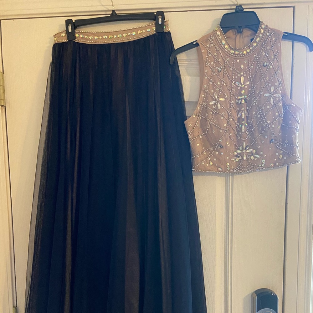 2 pcs embroidered formal attire